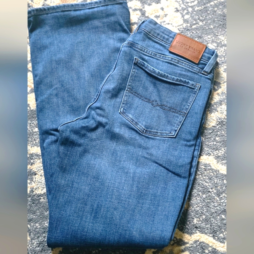 Lucky Brand Womans Jeans